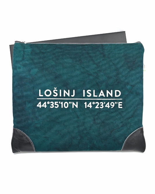 Padded laptop pouch with Lošinj coordinates